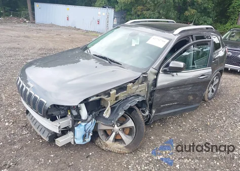 2019 Jeep Cherokee Limited 4X4 from USA, damaged, VIN 1C4PJMDX5KD138560